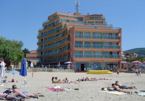 Sunny Bay Aparthotel Slantschew brjag Exterior foto
