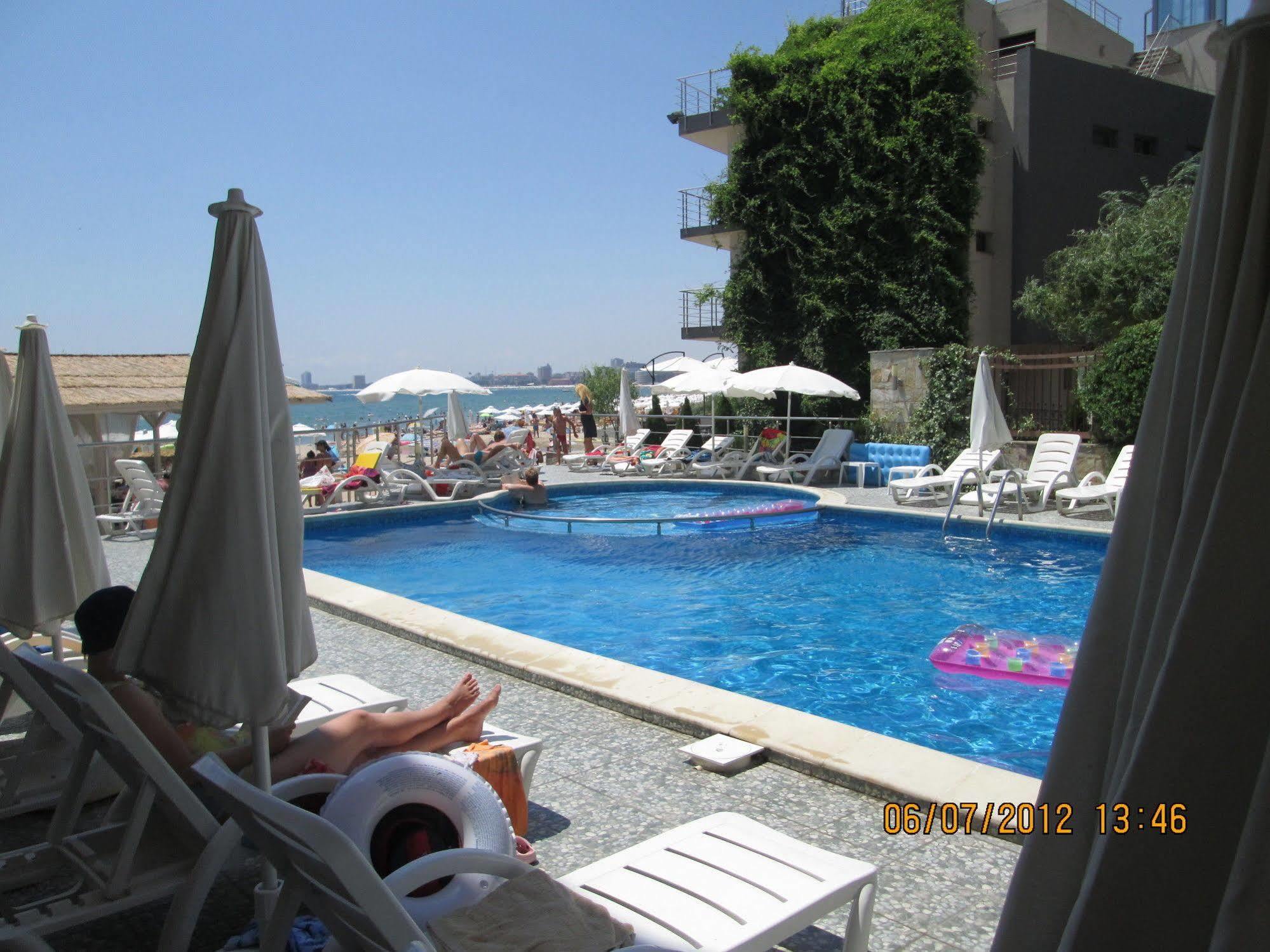 Sunny Bay Aparthotel Slantschew brjag Exterior foto
