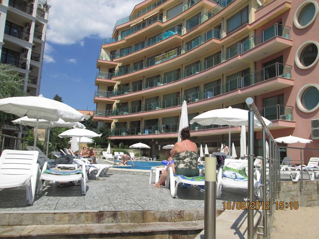 Sunny Bay Aparthotel Slantschew brjag Exterior foto