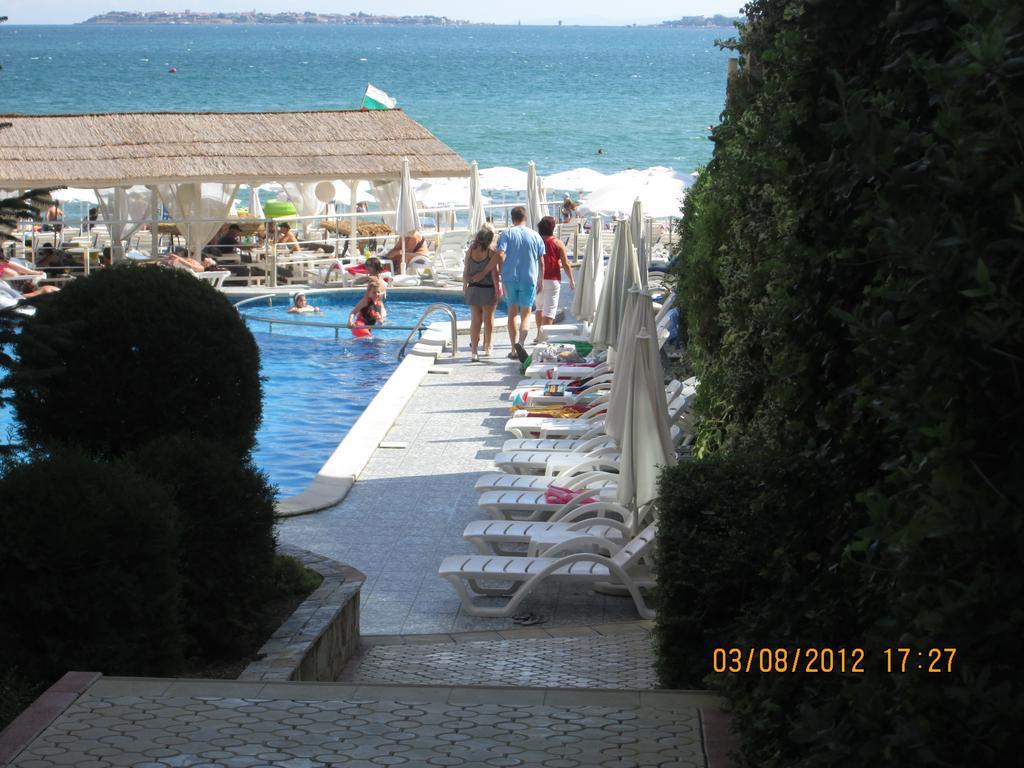 Sunny Bay Aparthotel Slantschew brjag Exterior foto